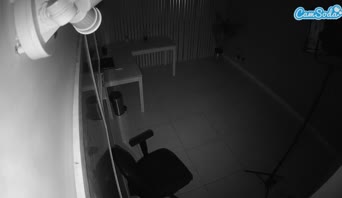 voyeurcam-jb-office-2