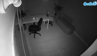 voyeurcam-jb-office-2